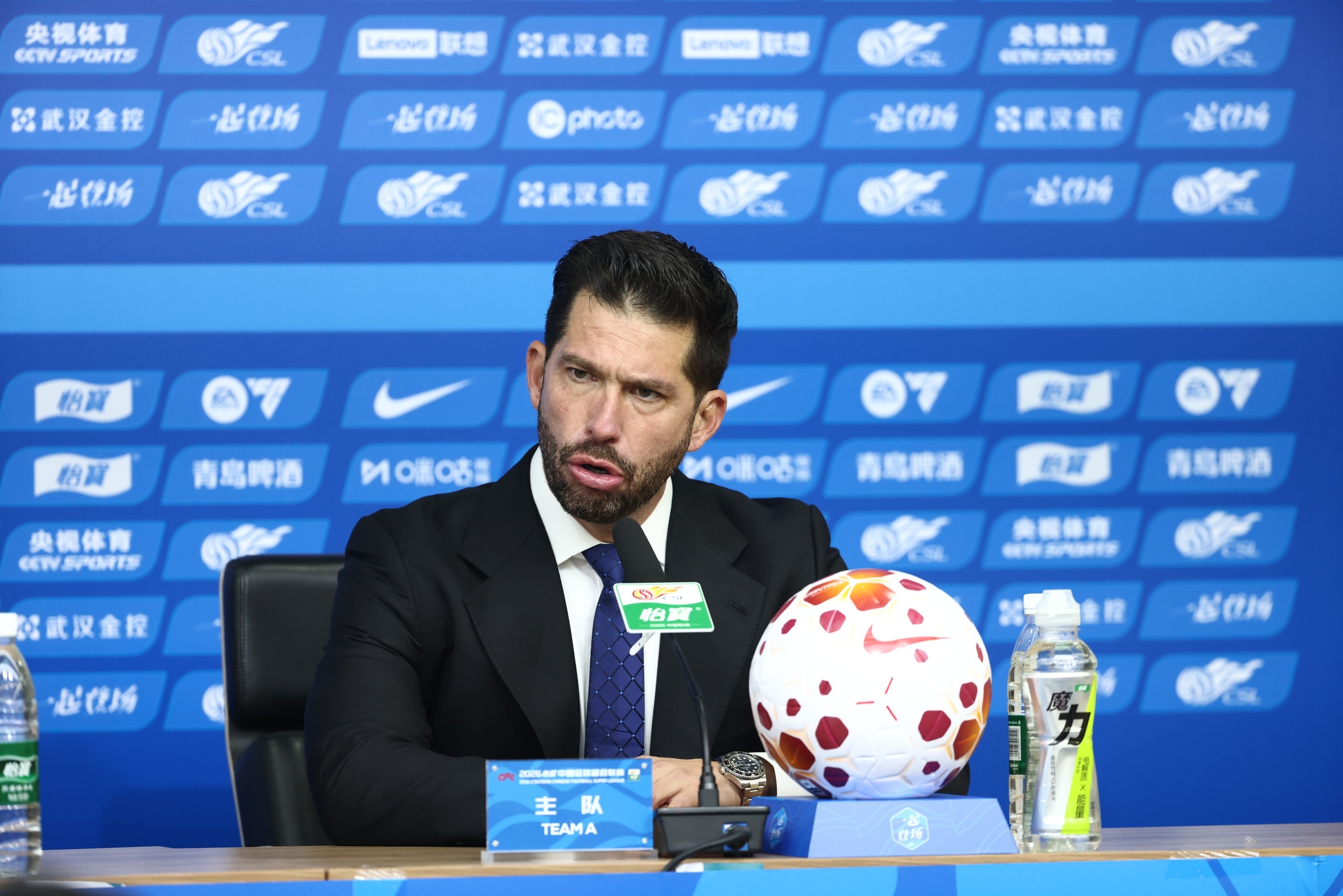 半岛体育-莫拉：上半场没有限制好对手付出了代价，下半场没有放弃值得称赞